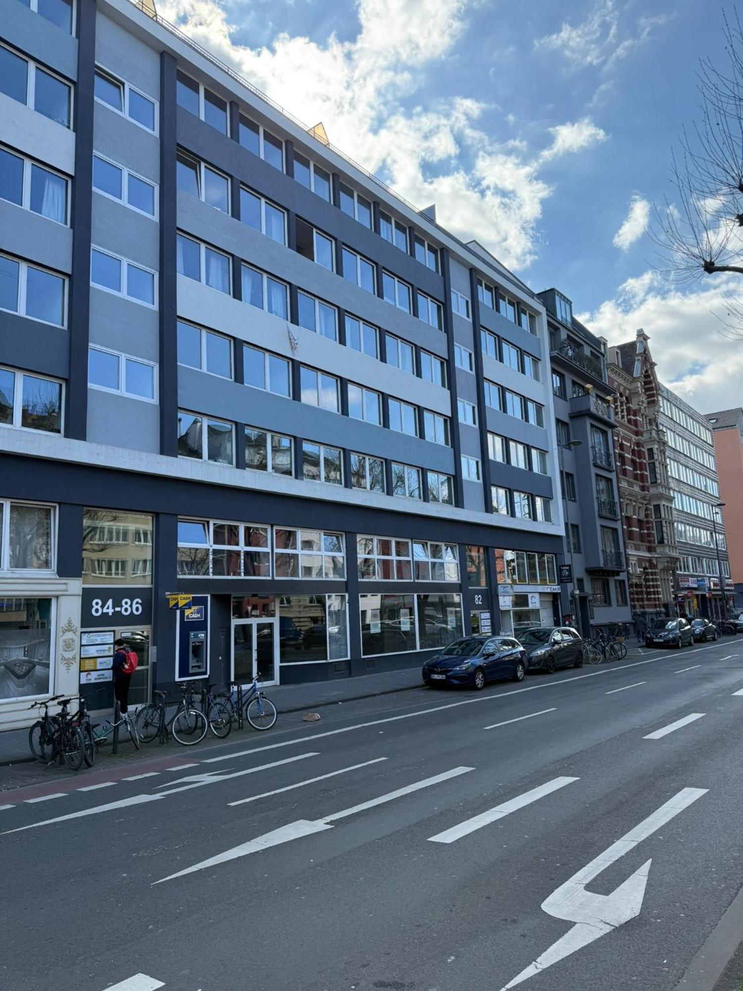 Hotel Garni Emir كولونيا المظهر الخارجي الصورة