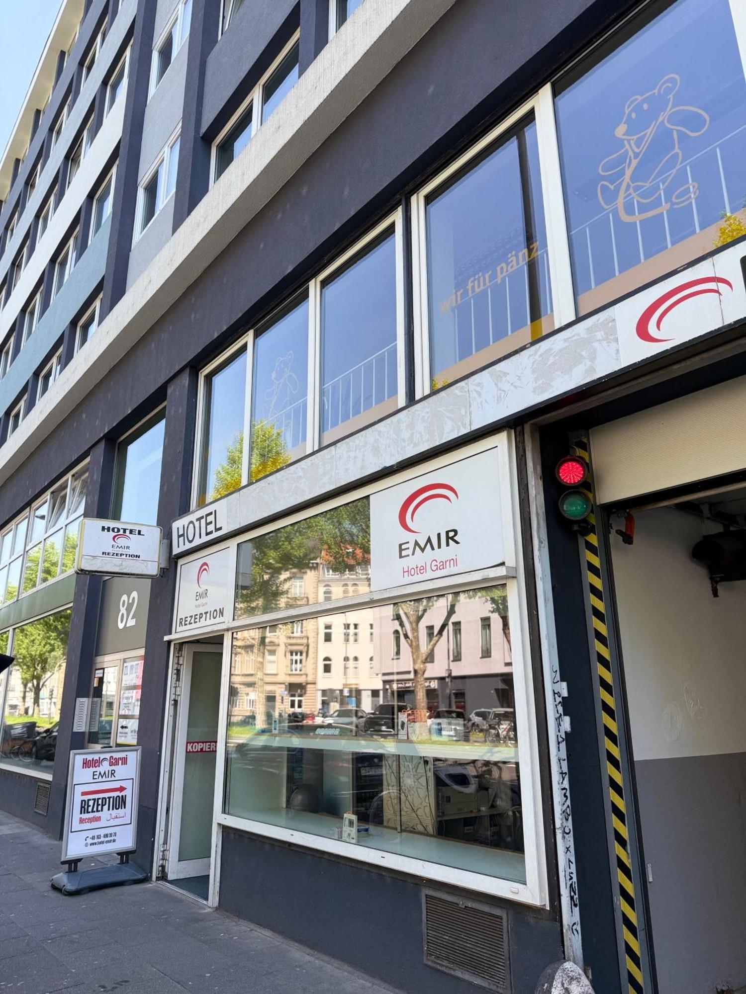 Hotel Garni Emir كولونيا المظهر الخارجي الصورة