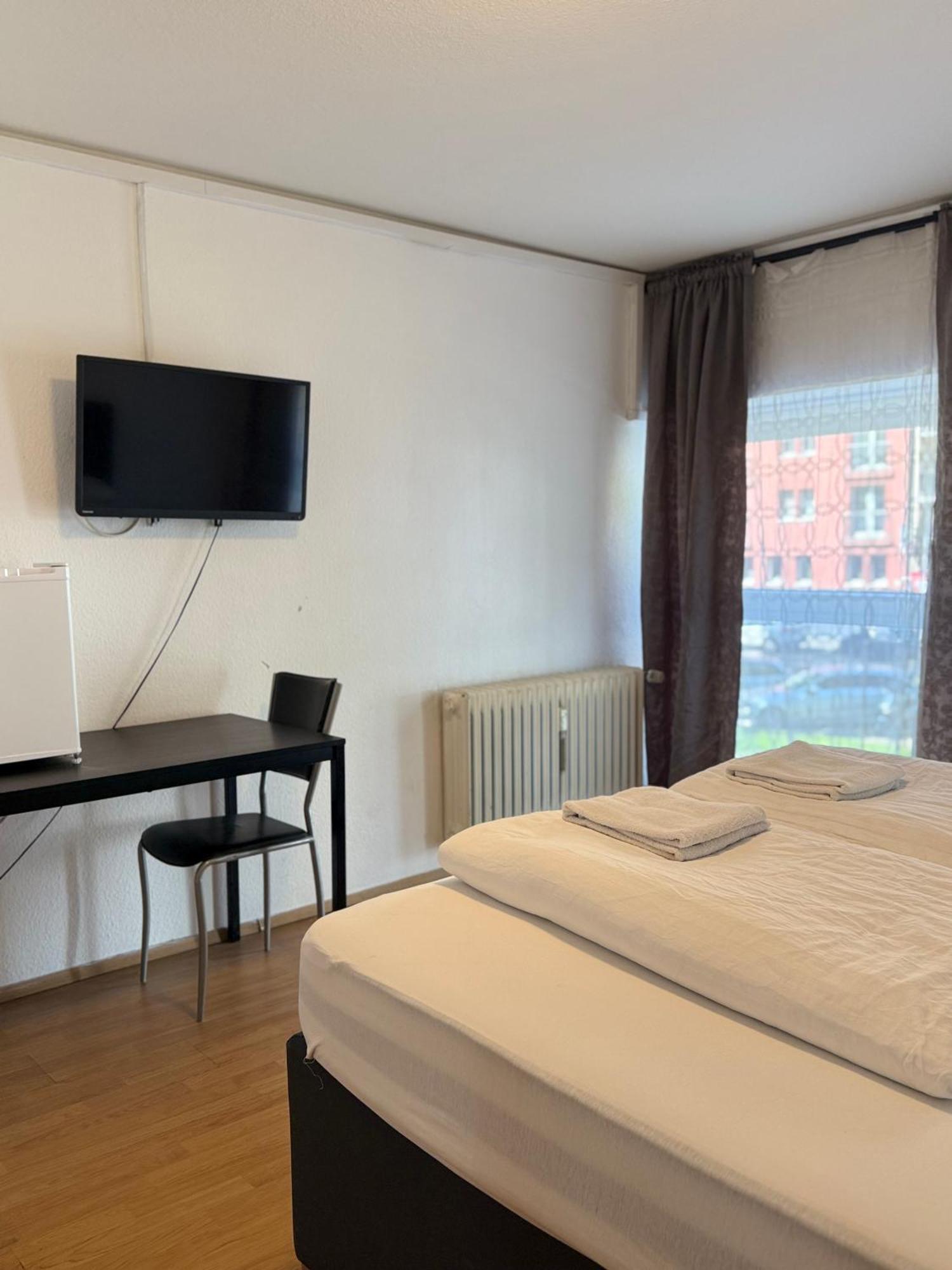 Hotel Garni Emir كولونيا المظهر الخارجي الصورة